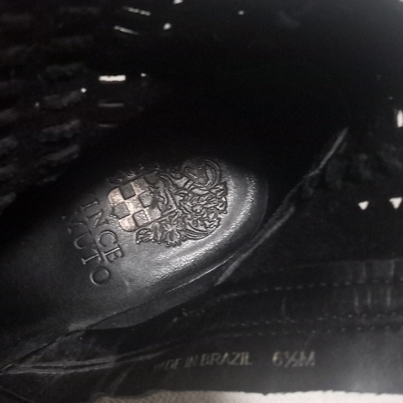 Vince Camuto suede booties - Picture 6 of 6